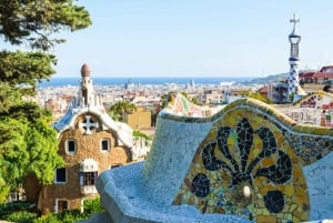 Barcelona: Park Güell Fast-Track Tour