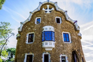 Barcelona: Park Güell Fast-Track Guided Tour