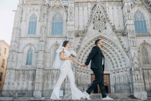 Barcelona: Photoshoot Tour Old Town, Gothic Quarter
