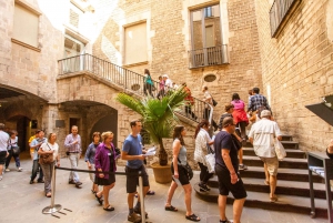 Picasso Walking Tour & Picasso Museum of Barcelona