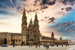 Porto: Tur til Santiago Compostela med op til 3 stop undervejs
