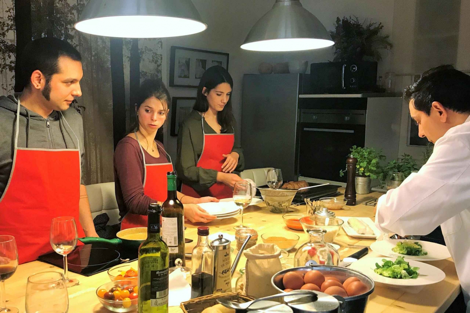 Clase Premium de Cocina de Paella, Incluye Tapas y Visita al Mercado