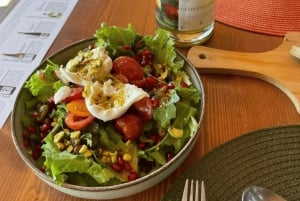 Priorat tour to 3 small wineries and hotel pick-up