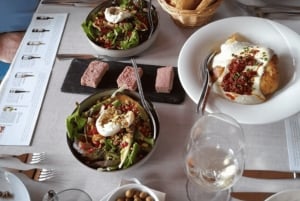 Priorat tour to 3 small wineries and hotel pick-up