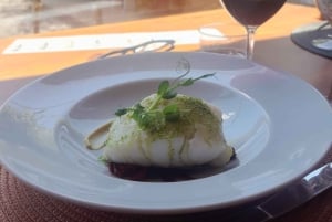 Priorat tour to 3 small wineries and hotel pick-up