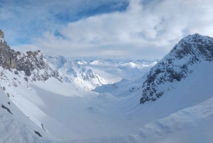 Prywatna wycieczka 1-dniowa na narty/snowboard do Andory lub Pyrinees