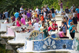 Private E-Bike Tour: Park Güell & Best of Barcelona