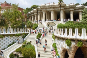 Private E-Bike Tour: Park Güell & Best of Barcelona