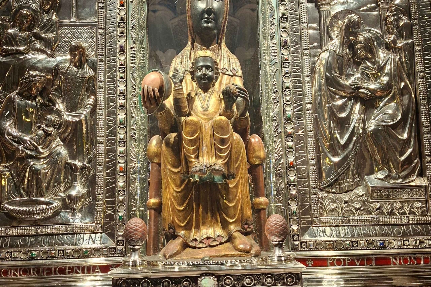 Mosteiro de Montserrat + Adega e refeição + recolha