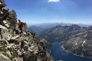Pirineos: Excursión de un día con 3 niveles a elegir