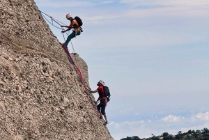 Arrampicata su roccia a Montserrat - Barcellona