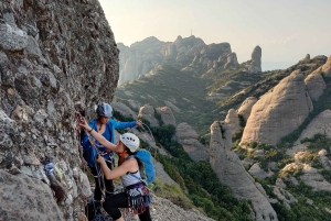 Arrampicata su roccia a Montserrat - Barcellona