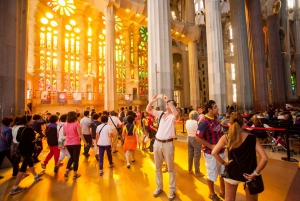 Barcelona: Visita guiada à Sagrada Família e ao Parque Güell