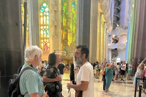 Visita guiada a la Sagrada Familia con ticket de entrada sin colas