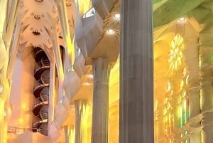 Visita guiada a la Sagrada Familia con ticket de entrada sin colas