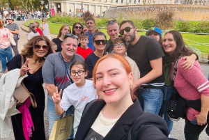 Sagrada Família ja paljon muuta: Barcelona-kierros + makeisten maistelu