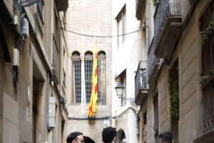 Sagrada Família ja paljon muuta: Barcelona-kierros + makeisten maistelu