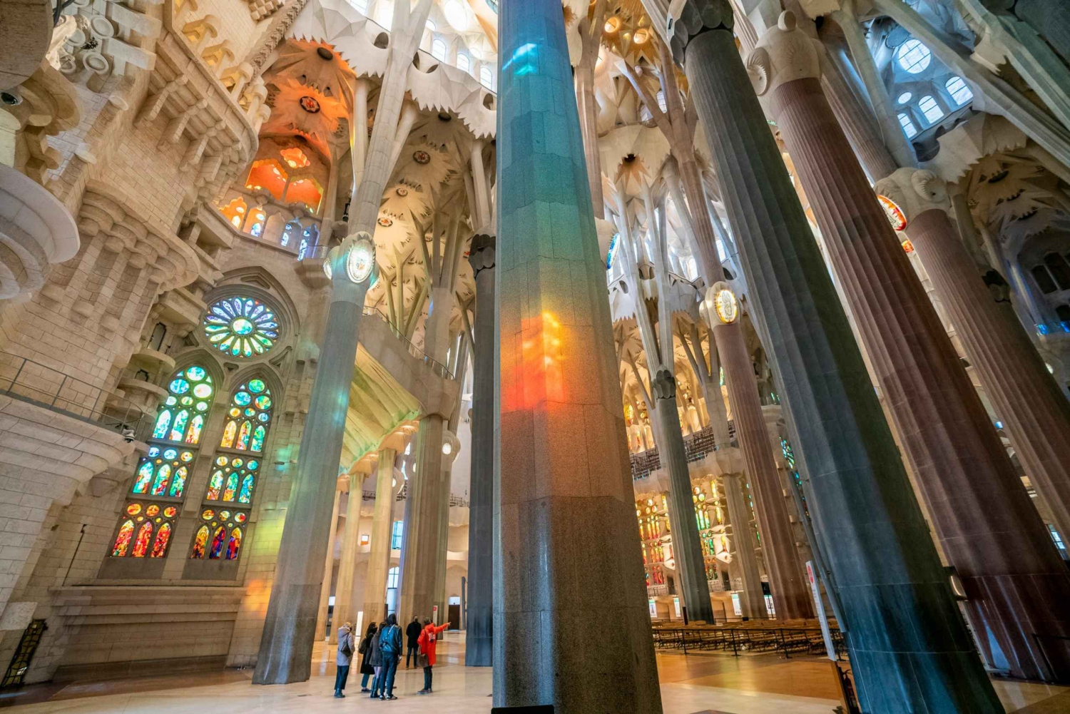 Sagrada Familia: Skip-the-Ticket-Line Guided Tour & Ticket