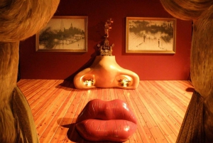 From Barcelona: Personalized Salvador Dalí Costa Brava Tour