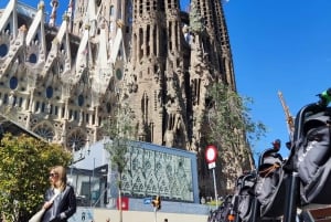 Barcelona Segway Tour: ❤️Gaudi Highlights❤️