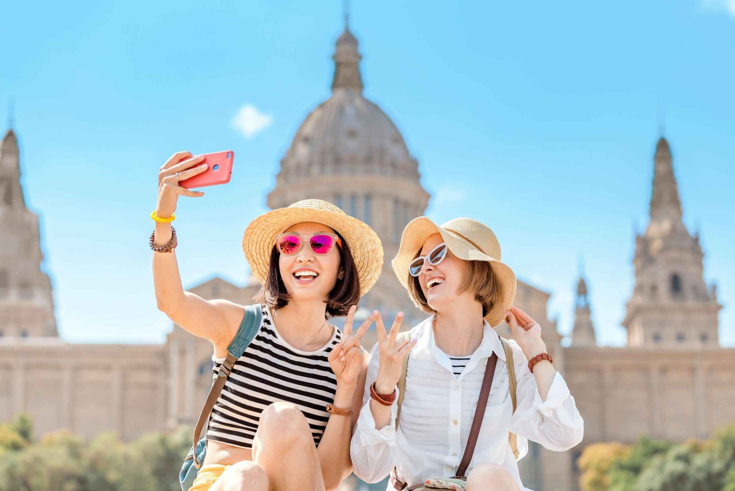 Spring køen over Poble Espanyol Barcelona spansk landsbytur