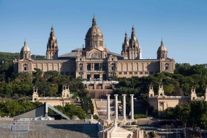 Spring køen over Poble Espanyol Barcelona spansk landsbytur