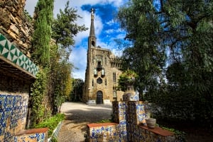 Small Group: Sagrada Familia+Torre Bellesguard with Brunch