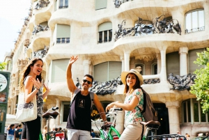 The Beauty of Barcelona by Bike: Private Tour