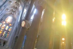 Tour+Ticket: Lights & Shadows of the Sagrada Familia