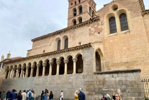 Tour Toledo y Segovia, 8 destinos imprescindibles (tutustumiskohteita)