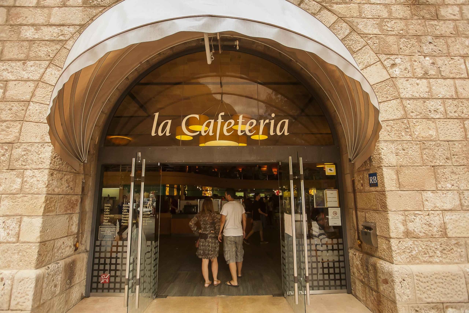 Tot Montserrat: Transport, bilety do muzeum i lunch