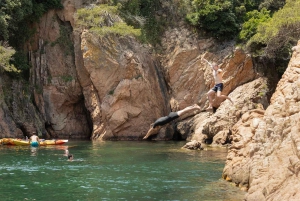 Excursão Costa Brava: Trilhas costeiras, mergulho com snorkel, mergulho de penhascos e refeição