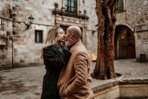 Barcelona: Sesión de fotos cinematográfica y guía del Barrio Gótico
