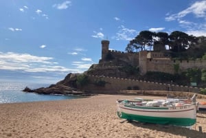 Barcelona: Tossa de Mar, Costa Brava Boot & Küstenwanderung