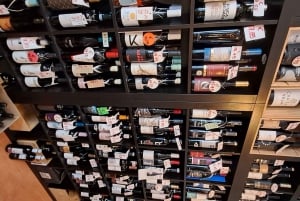 Degustacja wina w Barcelonie (odmiany katalońskie) w małych grupach