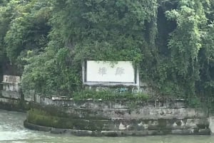 1-Day Mount Qingcheng and Dujiangyan Irrigation System Tour