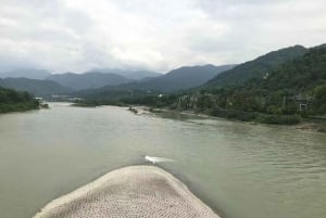 1-Day Mount Qingcheng and Dujiangyan Irrigation System Tour