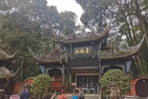 Tour di 1 giorno del Monte Qingcheng e del sistema di irrigazione di Dujiangyan