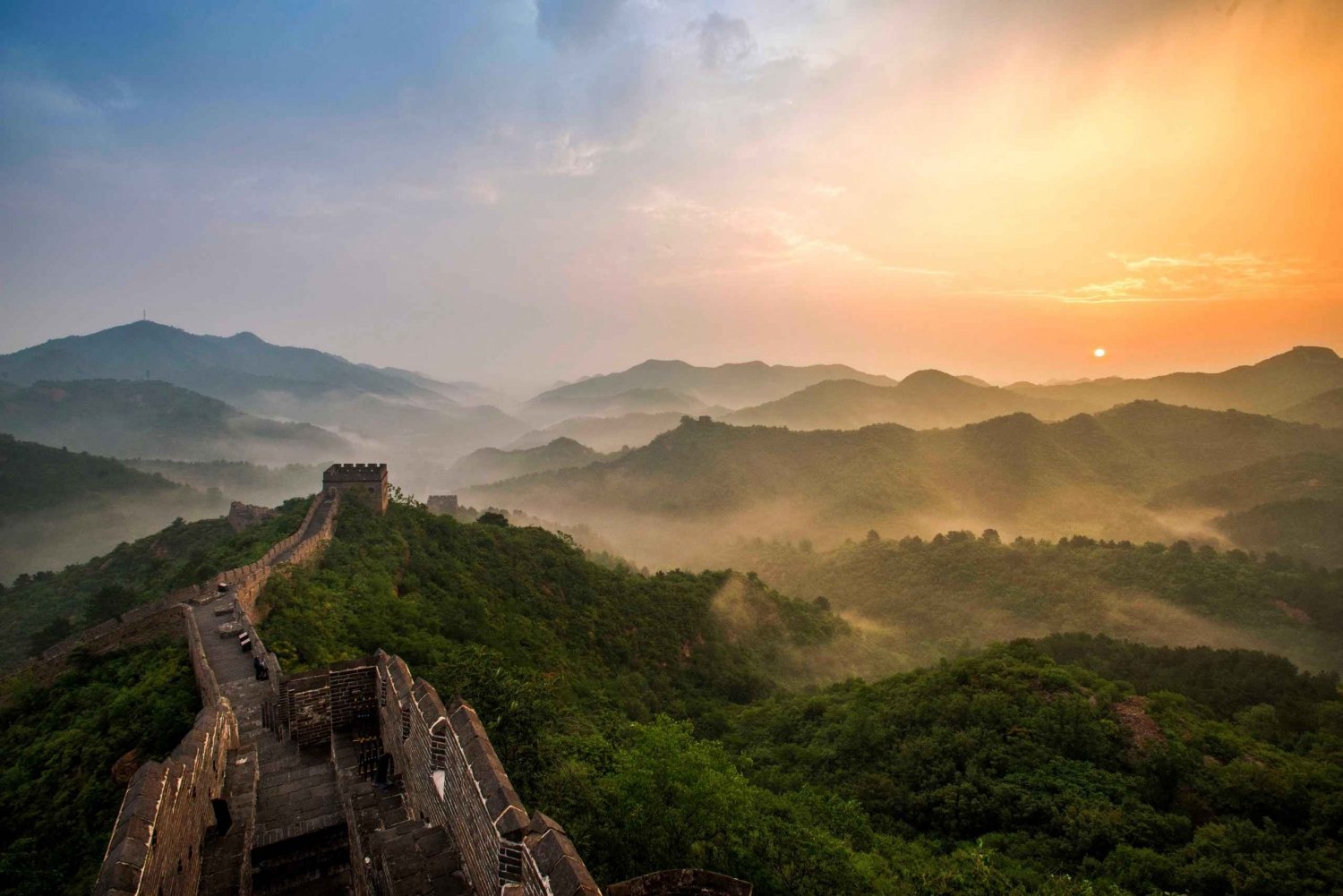 Tour di 2 giorni con la possibilità di ammirare l'alba dalla Grande Muraglia di Mutianyu