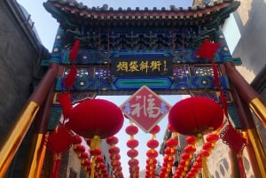 4-Hour Private Walking Tour of Lama Temple and Hutong