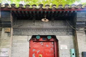 4-Hour Private Walking Tour of Lama Temple and Hutong