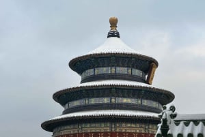 A Beijing Tour of Essentials Along the Central Axis