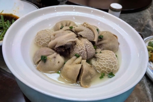 Backside of Beijing: Middle-Class Home Visit with Local Host