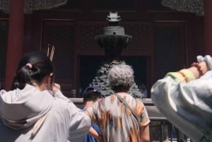Visita al Templo de los Lamas con tickets de entrada: el mundo sagrado oculto de Pekín