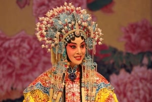 Akrobatshow och Pekingoperan i Peking med transfer