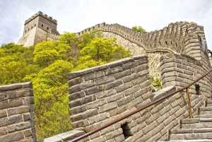 Pékin : billet pour la visite nocturne de la Grande Muraille de Badaling ou visite avec spectacle