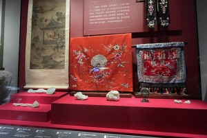 Beijing: Capital Museum tour includes Ticket