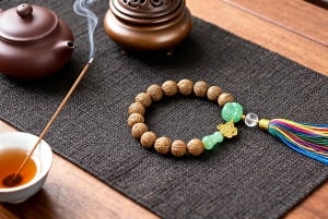 Beijing: Chinese Fragrant Bracelet Making