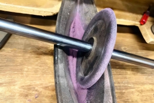 Pékin : fabrication de bracelets parfumés chinois