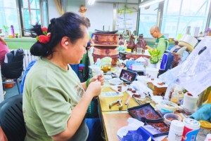 Beijing: Cloisonné Museum Tour & Hands-On Workshop